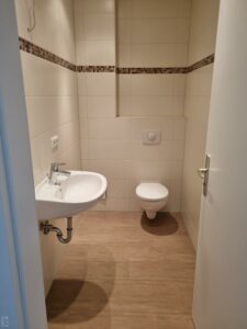 Leißnerstr. 24, Wohnung 11 ~~~ Balkon, Bad mit Wanne und Dusche, große Küche, Gäste-WC - Foto 4