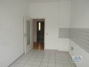 Jößnitzer Str. 141, Wohnung 6 ~~~ Balkon, Tageslichtbad mit Wanne - Photo 1