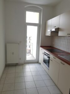 Antonstr. 40, Wohnung 9 ~~~ Einbauküche, Balkon, Bad mit Wanne und Dusche, Abstellraum - Foto 4