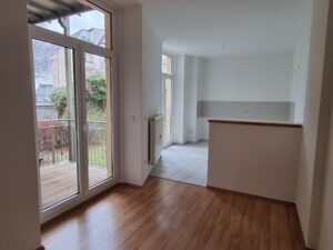 Schubertstr. 17, Wohnung 2 ~~~ Balkon, Bad mit Wanne und Dusche, Abstellraum im Treppenhaus - Photo 1