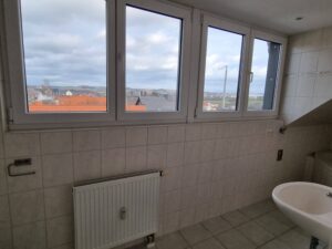Krausenstr. 20, Wohnung 10 ~~~ Dachgeschoss, Loggia, Tageslichtbad mit Eckbadewanne und Dusche, Keller - Foto 5