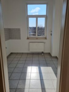 Schumannstr. 25, Wohnung 8 ~~~ Balkon, Bad mit Eckbadewanne und Dusche, Abstellraum, Keller - Foto 2