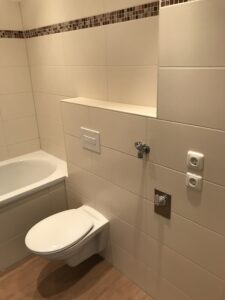 Beethovenstr. 6, Wohnung 5 ~~~ Einbauküche, Balkon, Badezimmer mit Wanne, Abstellraum im Treppenhaus, Keller - Foto 5