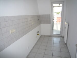 Scheffelstr. 6, Wohnung 6 ~~~ Balkon, Bad mit Eckbadewanne, Abstellraum im Treppenhaus, Keller - Foto 3