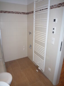 Julius-Fucik-Str. 17, Wohnung 6 ~~~ Balkon, Bad mit Wanne und Dusche, Stellplatz anmietbar, Haus mit Aufzug, Keller - Foto 1
