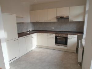 Hainstr. 4, Wohnung 9 ~~~ Einbauküche, Balkon, Abstellraum, Haus mit Aufzug - Foto 2