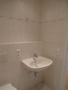 Hainstr. 4, Wohnung 9 ~~~ Einbauküche, Balkon, Abstellraum, Haus mit Aufzug - Foto 3